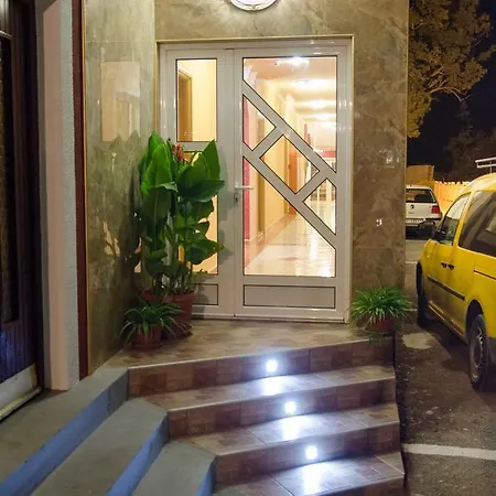 Drumski Raj krevet i doručak 3*